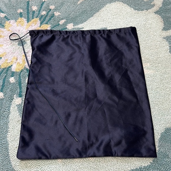 13.25”x15” Prada Dust Bag - Picture 2 of 3